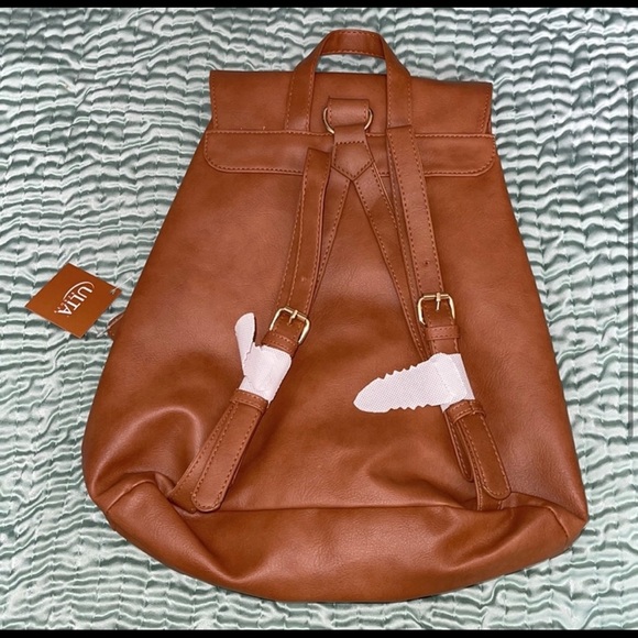 Faux Leather Brown Ulta Backpack 🎒 ✨ - Picture 2 of 6
